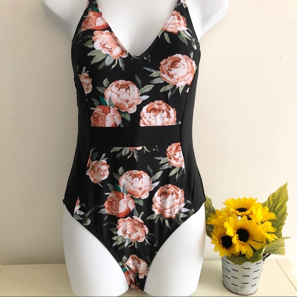 CUPSHE Floral One Piece - Picture 5 of 14